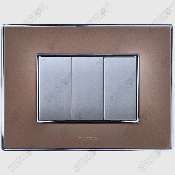 Wega Puppy Brown <br>Nixon Silver Switch - Image 1