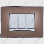 Wega Puppy Brown <br>Nixon Flat White