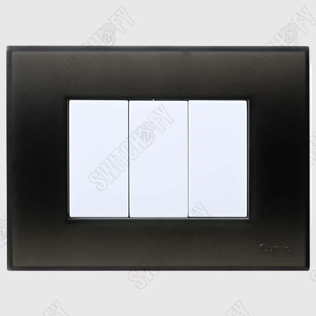 Cristallo Ice Grey with Nixon White