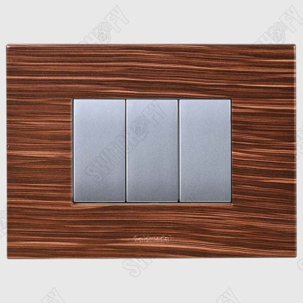 Grazia Zebra Woodwith Nixon Silver