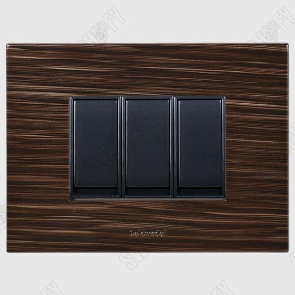 Grazia Italian Expresso with Nixon Flat Titanium Grey