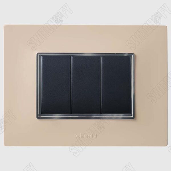 Glassio Ivory Gold with Nixon Titanium Grey Glassio Ivory Gold with Nixon Titanium Grey