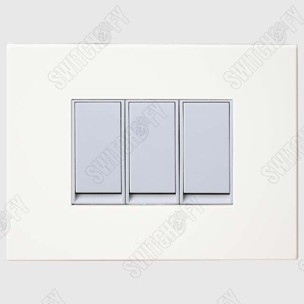 Bella White Jazz with Nixon Flat White