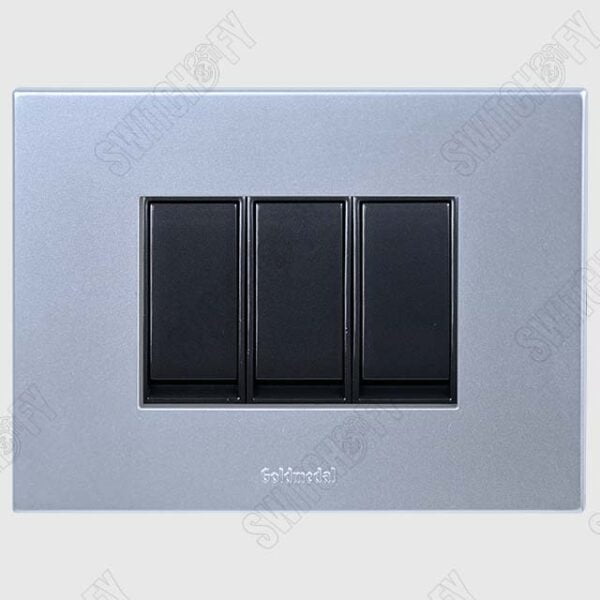 Bella Silver Streak with Nixon Flat Titanium Grey