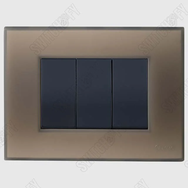 Cristallo Plum Island with Curve Black