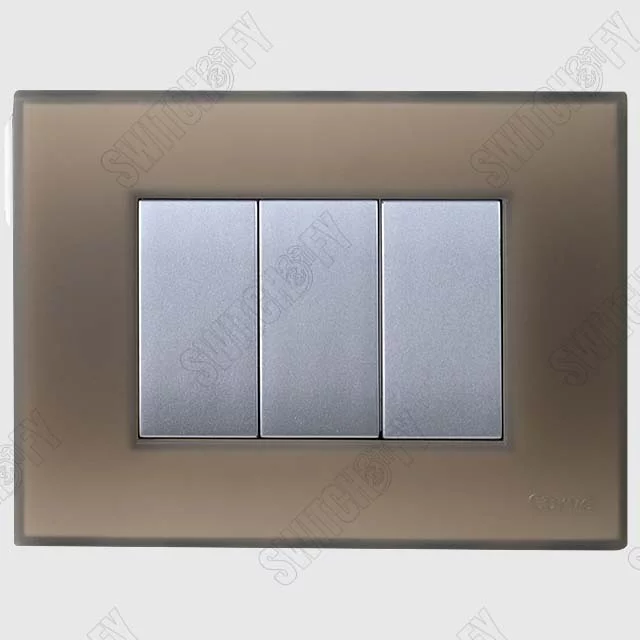 Cristallo Plum Island with Nixon Silver