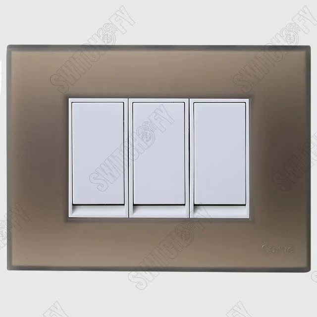 Cristallo Plum Island with Nixon Flat White