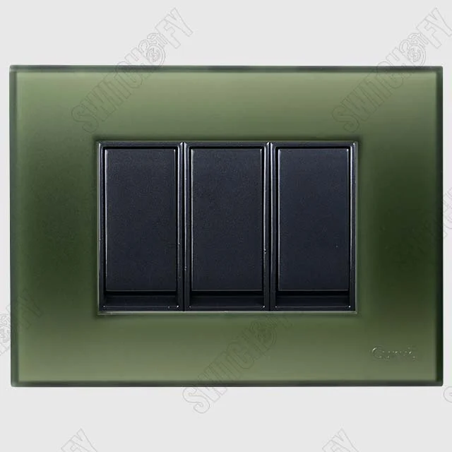 Cristallo Herbal Spa with Nixon Flat Titanium Grey