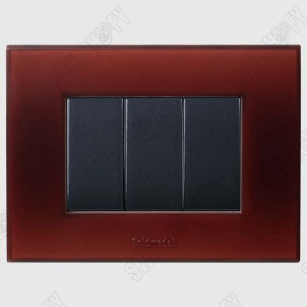 Cristallo Valentine Wine with Nixon Titanium Grey Cristallo Valentine Wine with Nixon Titanium Grey